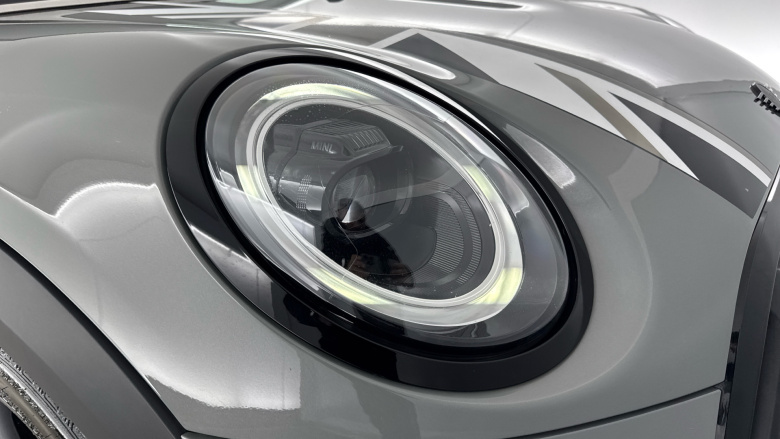 MINI Hatchback 1.5 Cooper Sport 3dr Auto Petrol Hatchback